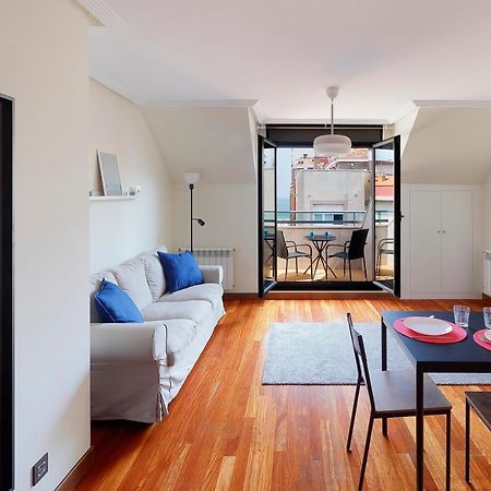 Atico Con Terraza, Vistas Al Mar Y Parking En Playa De S Lorenzo Gijón Eksteriør bilde